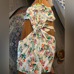 Beautiful, well made, floral mid length women’s dress size L